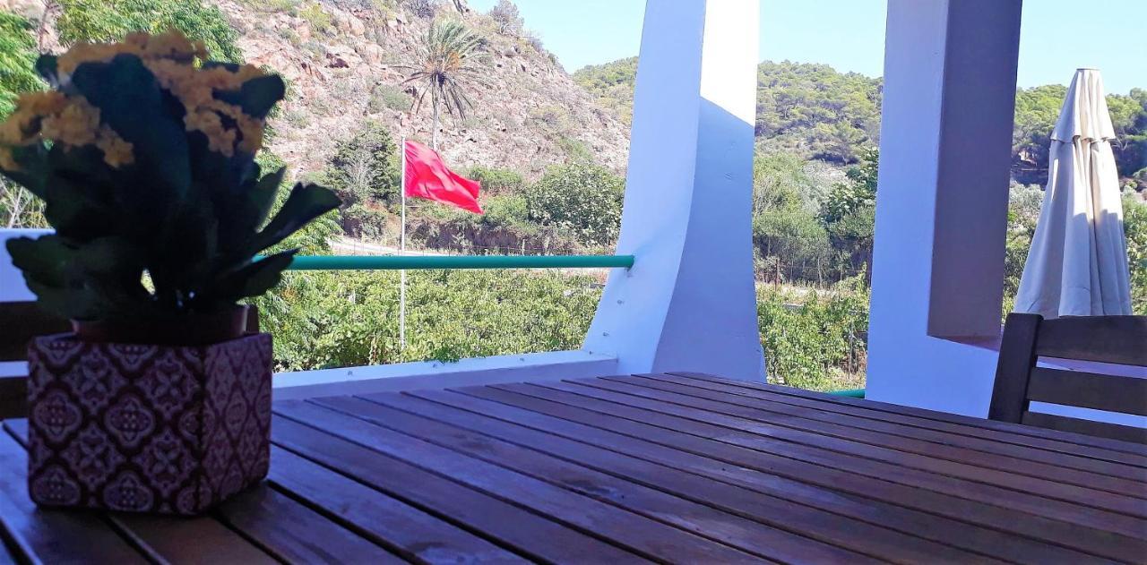 Bed and Breakfast Cala Vinagra House Carloforte  Exterior foto