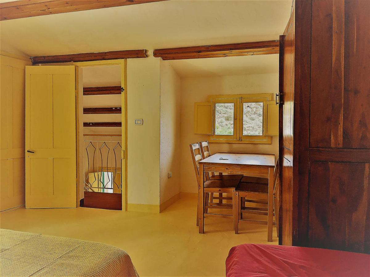 Bed and Breakfast Cala Vinagra House Carloforte  Exterior foto
