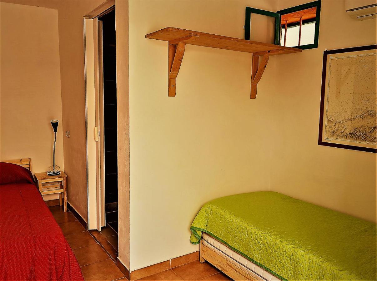 Bed and Breakfast Cala Vinagra House Carloforte  Exterior foto