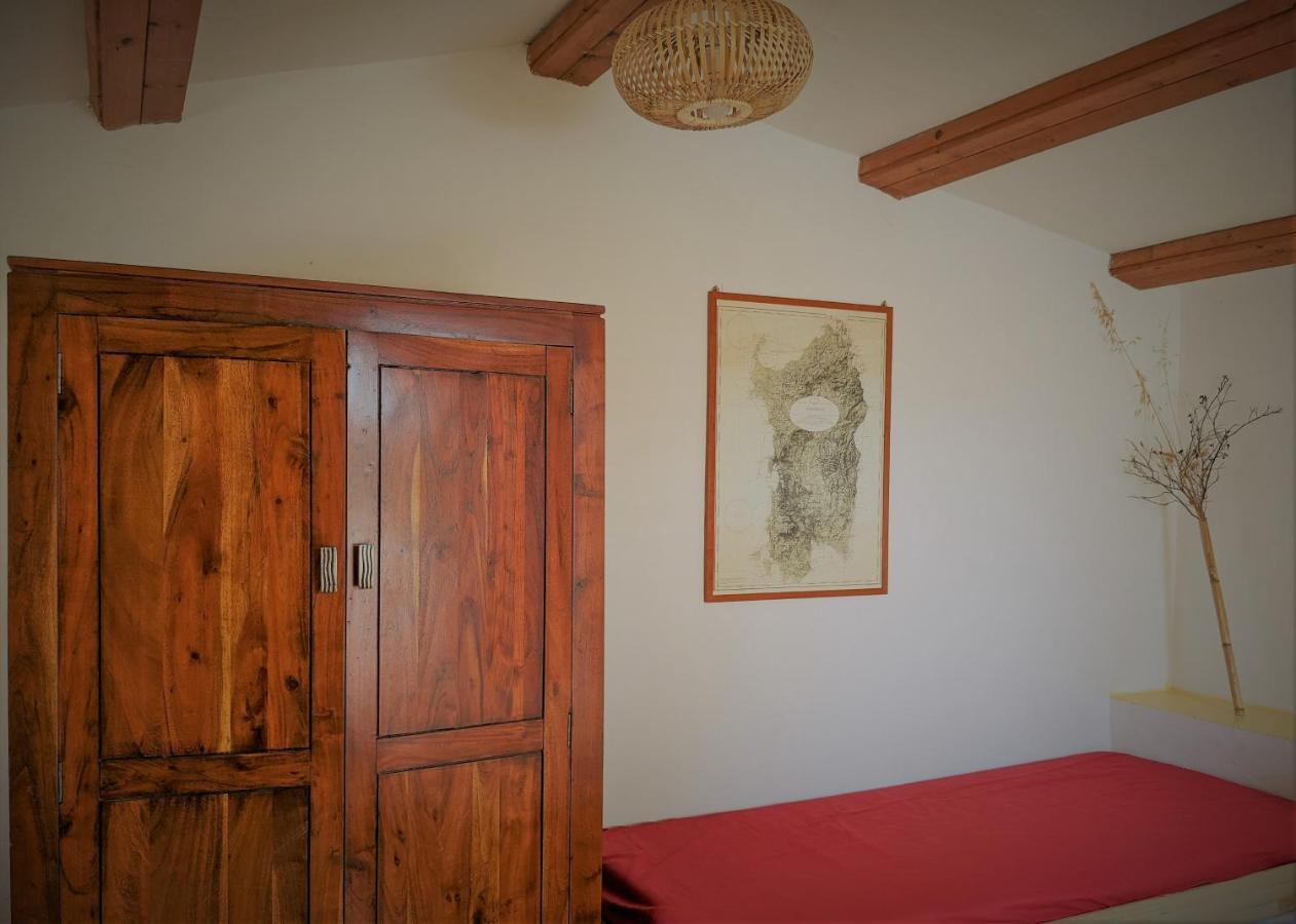 Bed and Breakfast Cala Vinagra House Carloforte  Exterior foto