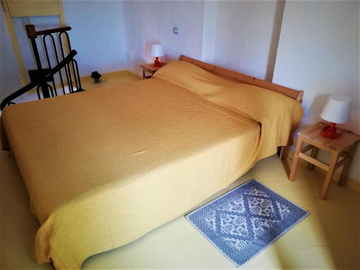 Bed and Breakfast Cala Vinagra House Carloforte  Exterior foto
